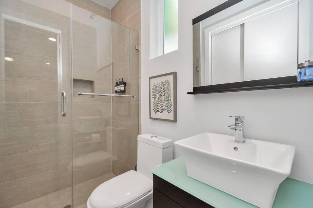 Casa Labella - Downtown Skyline Views - Sleeps 10 Villa Хюстън Екстериор снимка