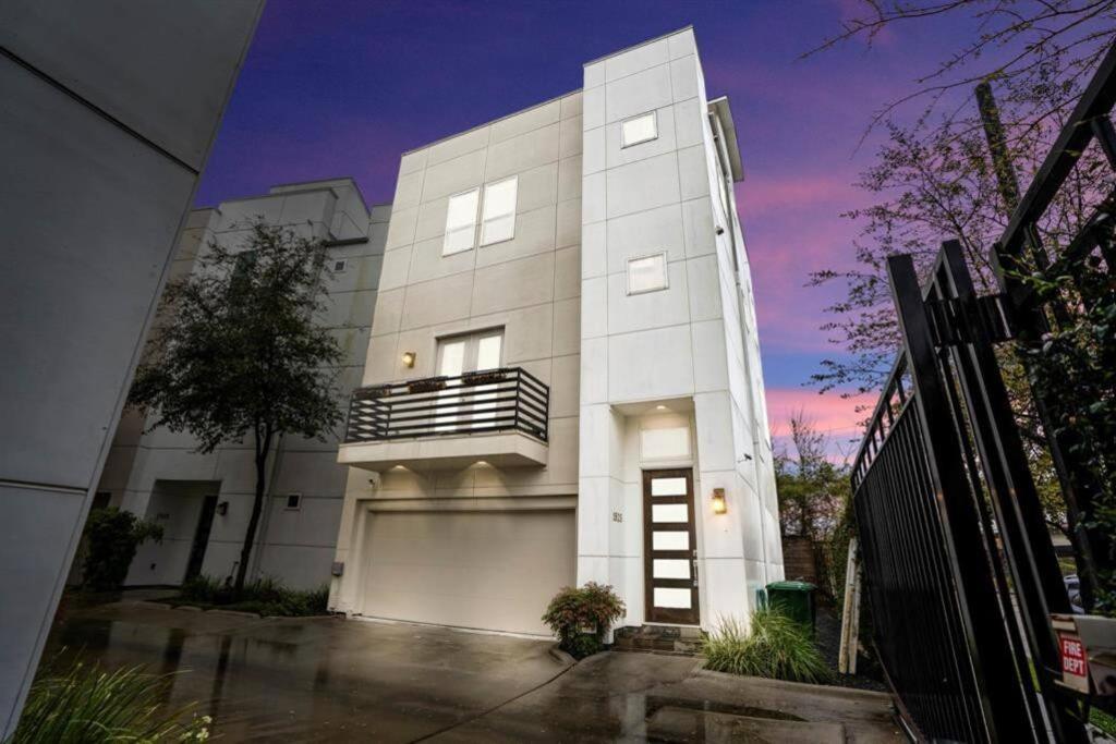 Casa Labella - Downtown Skyline Views - Sleeps 10 Villa Хюстън Екстериор снимка