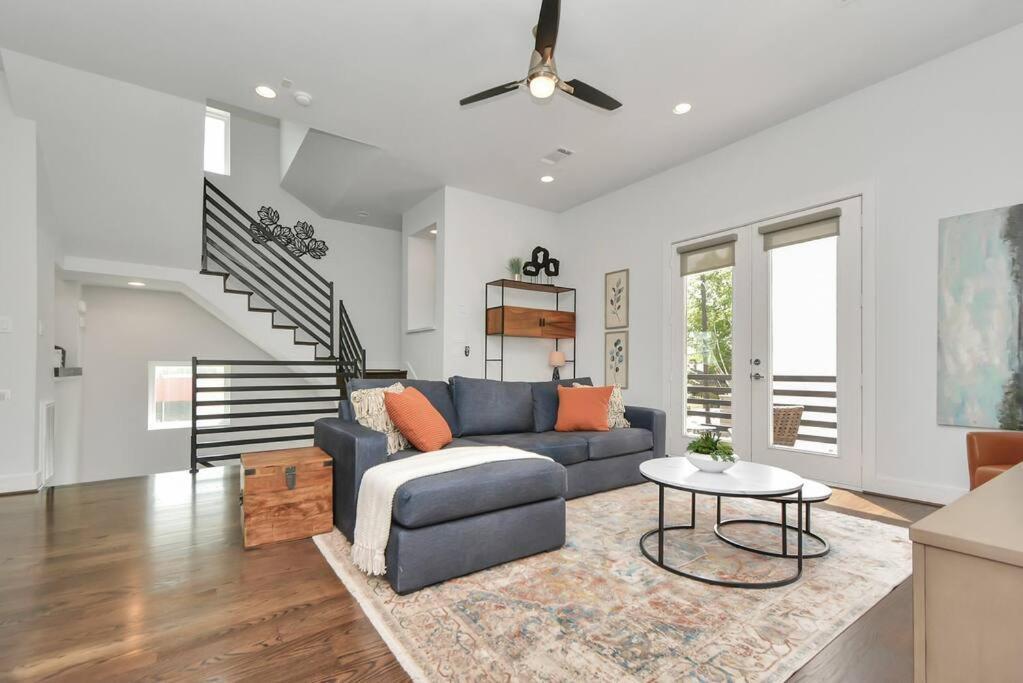 Casa Labella - Downtown Skyline Views - Sleeps 10 Villa Хюстън Екстериор снимка
